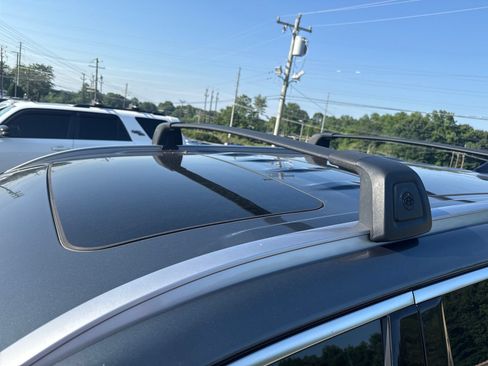 Used 2023 Hyundai Palisade Limited FWD image 12