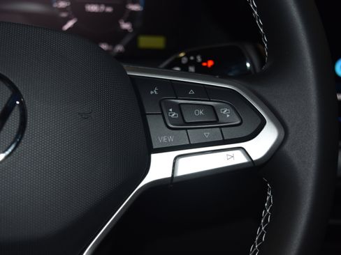 New 2026 Volkswagen Tiguan S image 7