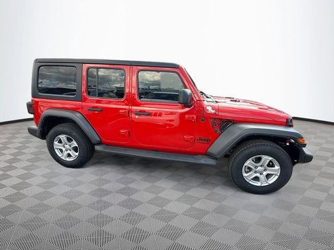 Used 2022 Jeep Wrangler Unlimited Sport AWD/4WD image 5