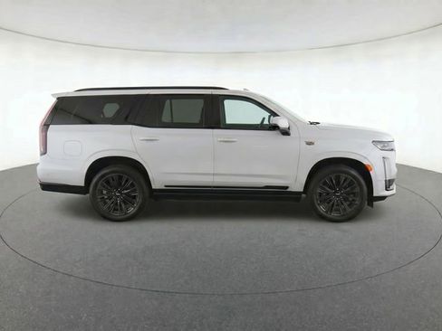 Used 2025 Cadillac Escalade Sport w/ LPO, ONYX Package AWD/4WD image 8