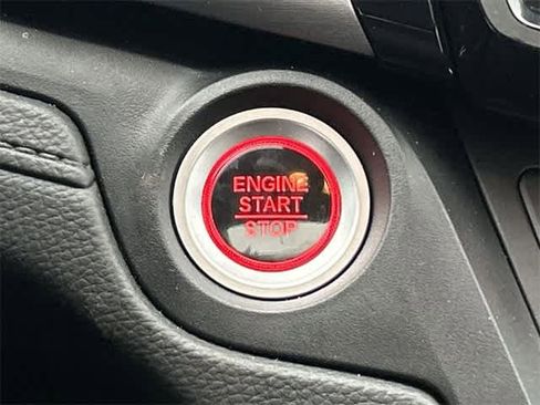 Used 2024 Honda Odyssey EX-L image 11