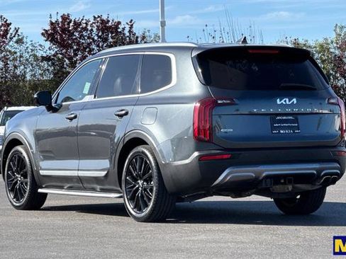 Used 2022 Kia Telluride SX w/ SX Prestige Package image 6