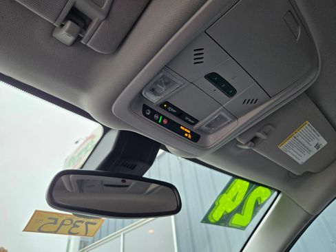 Used 2024 GMC Terrain SLT image 48