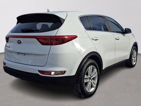 Used 2018 Kia Sportage LX image 6