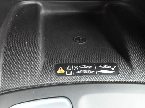 Used 2020 Chevrolet Equinox Premier image 27