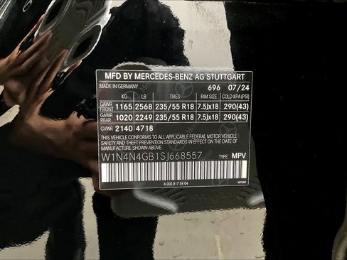 Certified 2025 Mercedes-Benz GLA 250 image 36