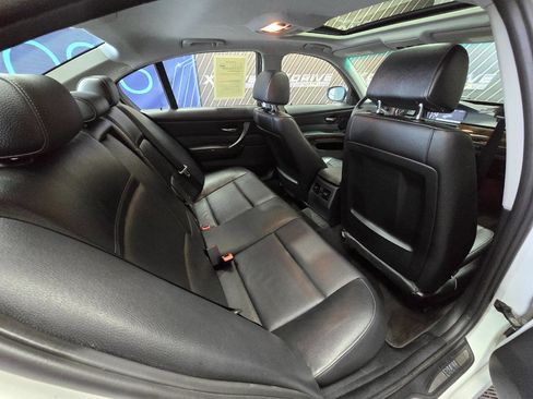 Used 2011 BMW 328i xDrive Sedan image 28