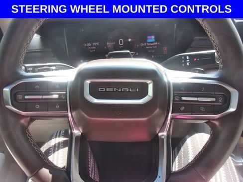 Used 2025 GMC Acadia Denali w/ Super Cruise Package AWD/4WD image 14