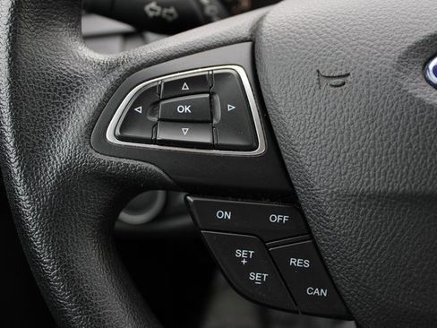 Used 2018 Ford Escape S image 15