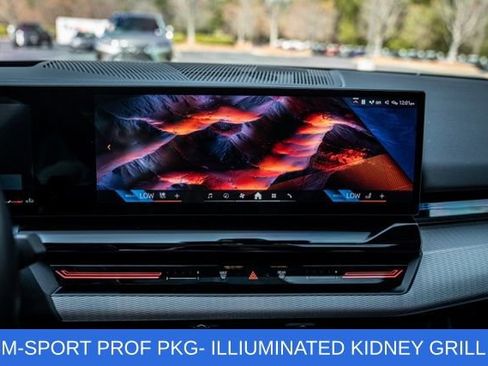 Used 2024 BMW 530i xDrive w/ M Sport Package image 31