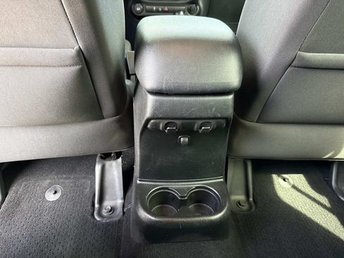 Used 2017 Jeep Wrangler Unlimited Sport AWD/4WD image 23