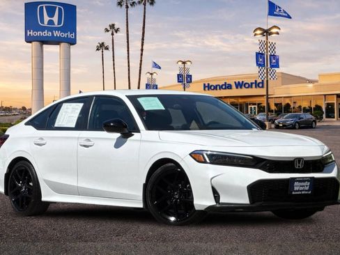Certified 2025 Honda Civic Sport image 2