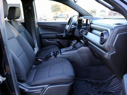 Used 2024 Chevrolet Colorado W/T image 19