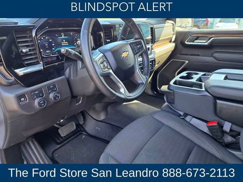 Used 2025 Chevrolet Silverado 1500 LT w/ Protection Package AWD/4WD image 11