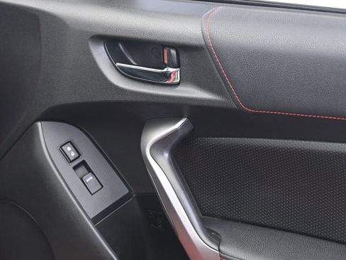 Used 2013 Scion FR-S image 18