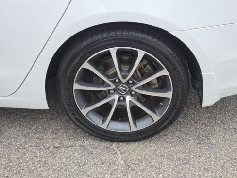 Used 2015 Acura TLX V6 w/ Technology Package FWD image 34