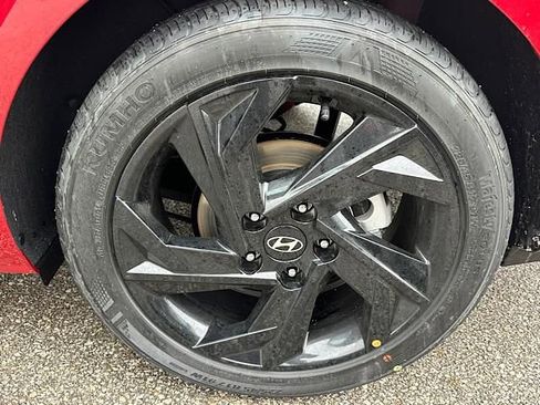 New 2026 Hyundai Elantra Sport FWD image 13