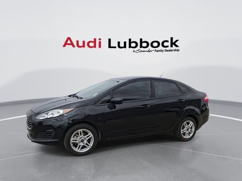 Used 2019 Ford Fiesta SE image 5