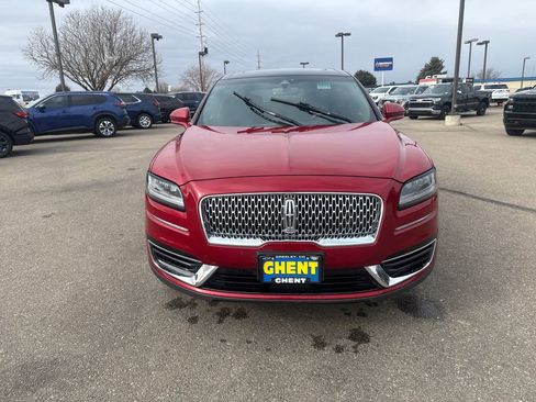 Used 2020 Lincoln Nautilus Reserve image 8