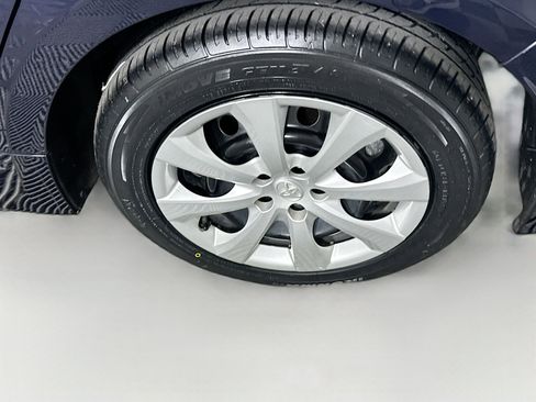 Used 2024 Toyota Corolla LE image 11