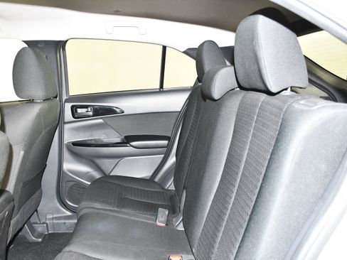 Used 2024 Mitsubishi Eclipse Cross LE AWD/4WD image 28
