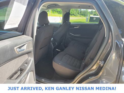 Used 2015 Ford Edge SEL AWD/4WD image 15