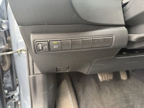 Used 2023 Toyota Corolla LE image 16