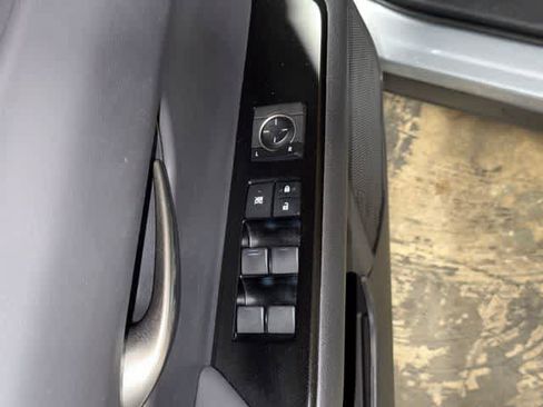 Used 2023 Lexus UX 250h AWD image 22