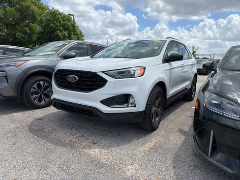 Used 2024 Ford Edge SEL w/ Sport Appearance Package image 1