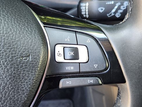 Used 2020 Volkswagen Tiguan SE w/ 3rd Row Seat Package AWD/4WD image 24