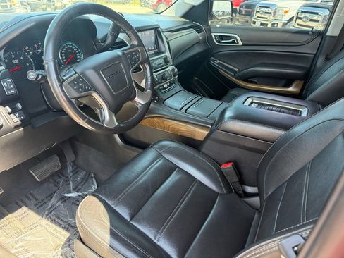 Used 2020 GMC Yukon XL Denali AWD/4WD image 33