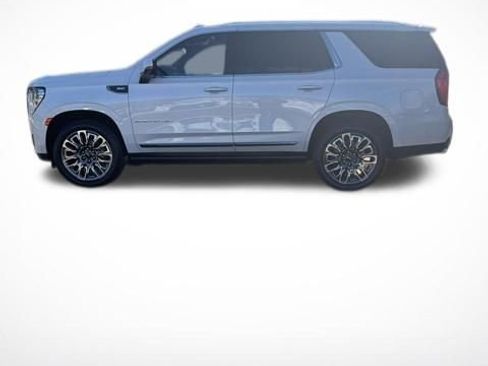 Certified 2024 GMC Yukon Denali Ultimate AWD/4WD image 32