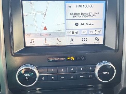 Used 2018 Ford Expedition Platinum image 4