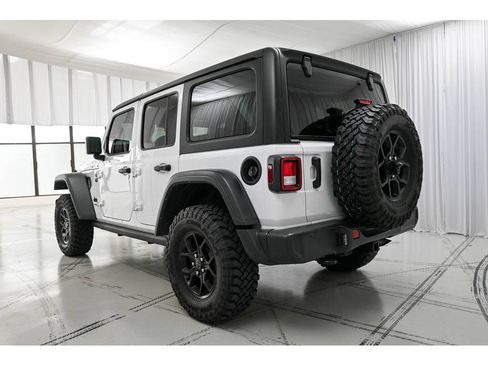 Used 2024 Jeep Wrangler Unlimited Sport AWD/4WD image 5