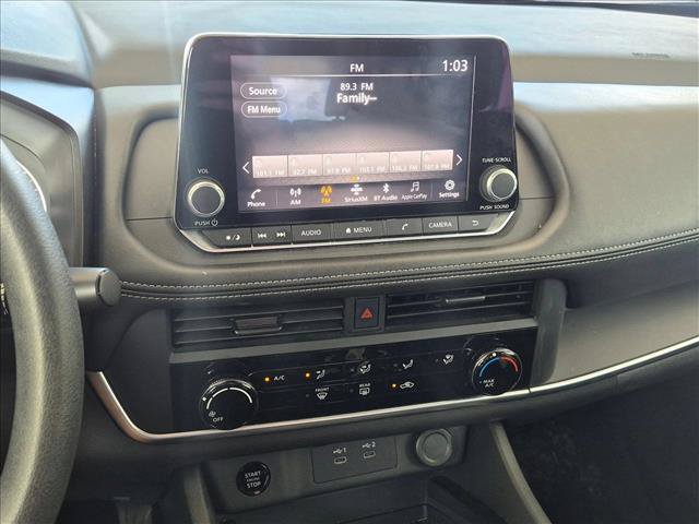 Used 2024 Nissan Rogue S AWD/4WD image 10
