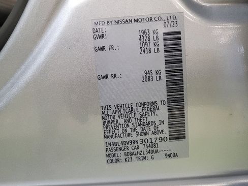 Used 2024 Nissan Altima 2.5 SV image 33