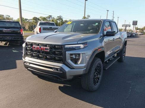 New 2026 GMC Canyon Elevation w/ Convenience Package RWD image 3