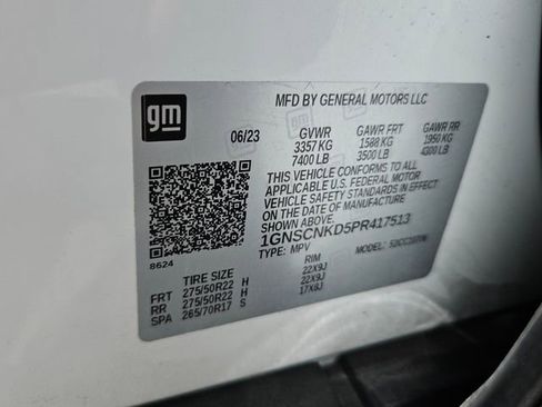 Used 2023 Chevrolet Tahoe LT w/ Luxury Package RWD image 16