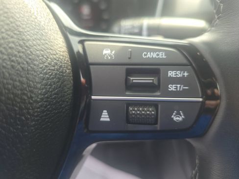Certified 2024 Honda Civic Touring image 32
