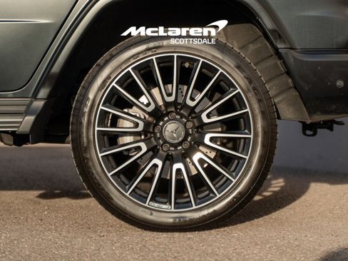 Used 2025 Mercedes-Benz G 63 AMG AMG G 63 image 28