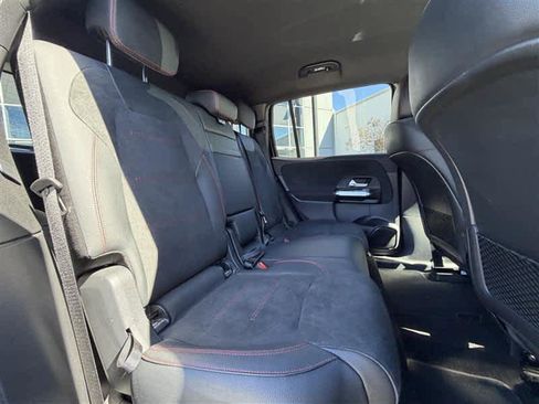 Used 2023 Mercedes-Benz EQB 250+ image 7