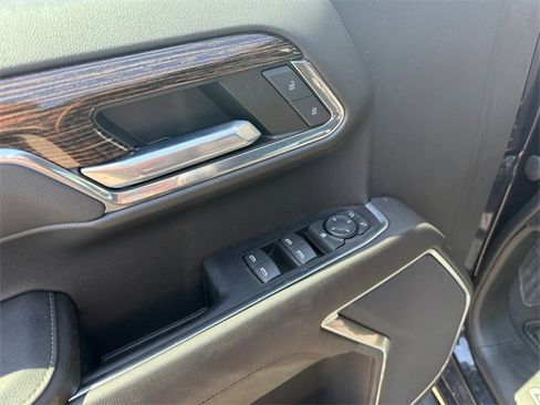 Used 2022 GMC Sierra 1500 Elevation image 30