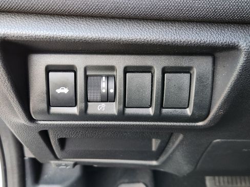 Used 2023 Subaru Legacy image 23