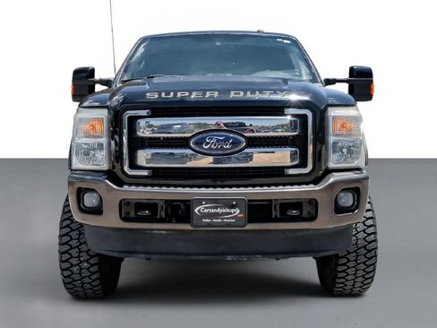 Used 2016 Ford F250 King Ranch w/ FX4 Off-Road Package AWD/4WD image 3