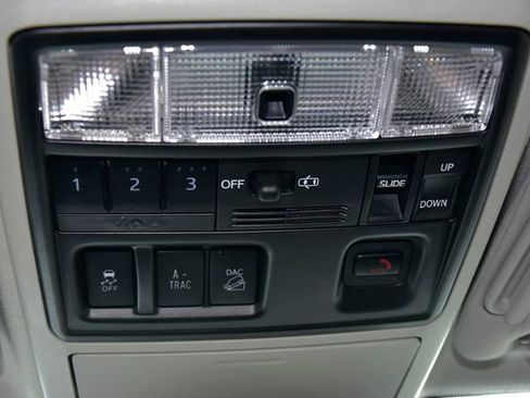 Used 2021 Toyota 4Runner Limited image 29