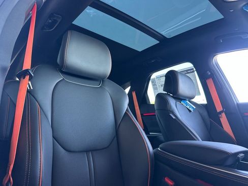 New 2026 Genesis GV70 3.5T Sport Advanced image 17