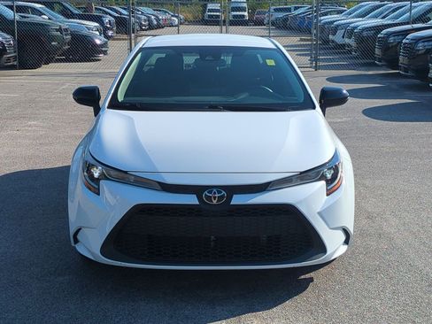 Used 2022 Toyota Corolla LE FWD image 9