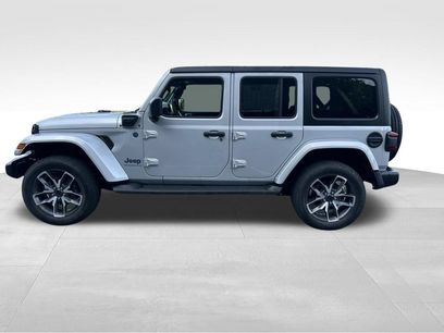 Used 2024 Jeep Wrangler Unlimited w/ Convenience Group