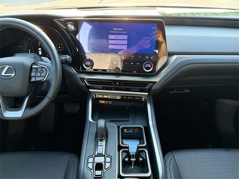 Used 2025 Lexus TX 350 AWD image 21