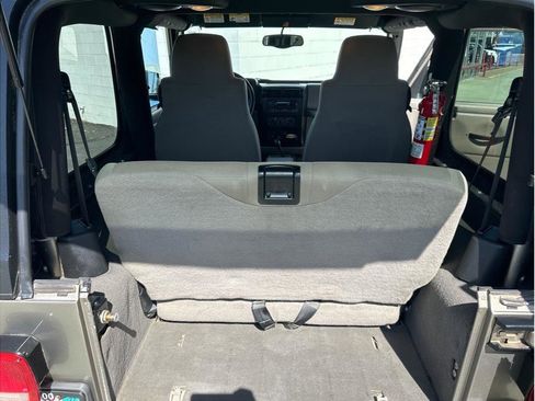 Used 2006 Jeep Wrangler Rubicon image 24